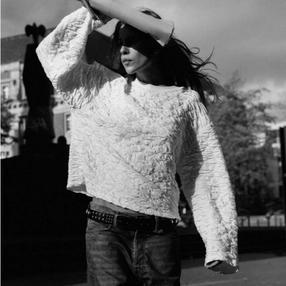 ZARA TEXTURED SWEATSHIRT - Picture 3 of 14